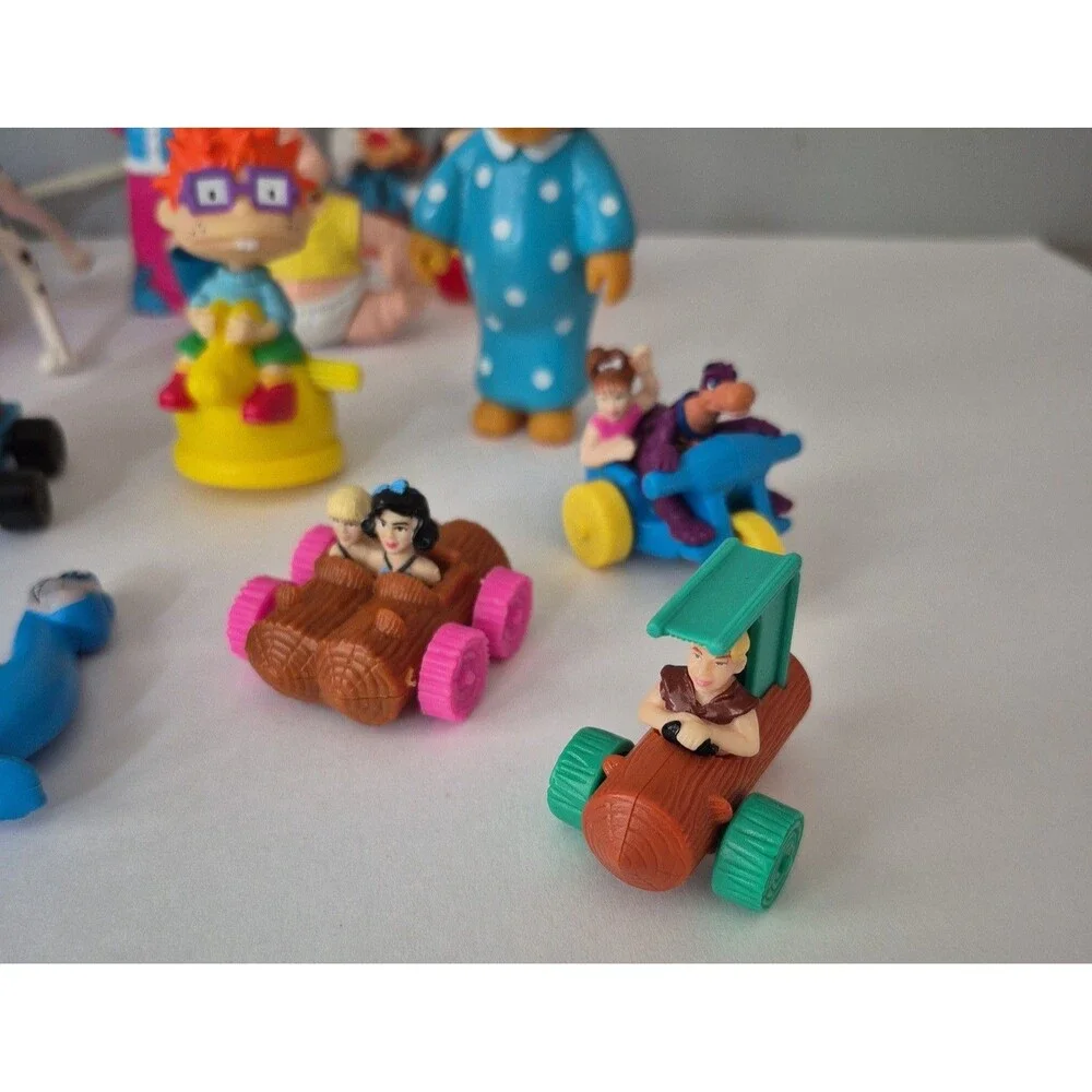 Vintage 20 Piece Burger King and McDonalds Happy Meal Toys Goofy Flinstones CPK